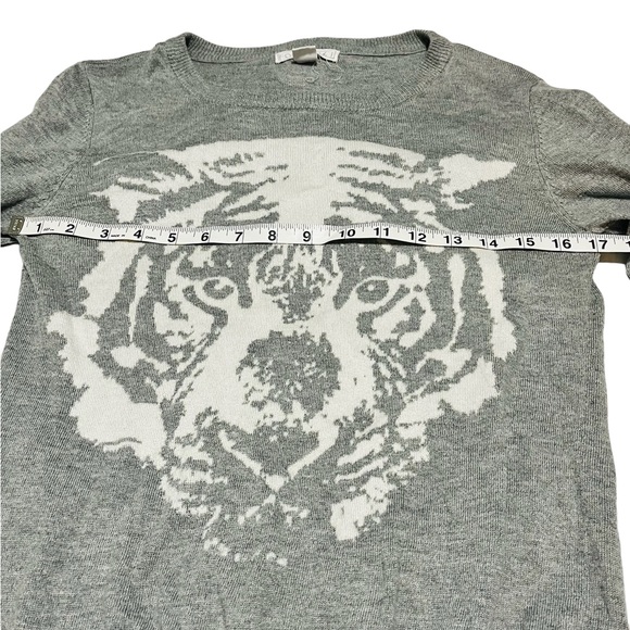 Forever 21 Tiger Face Sweater Size Small Grey - Picture 6 of 6